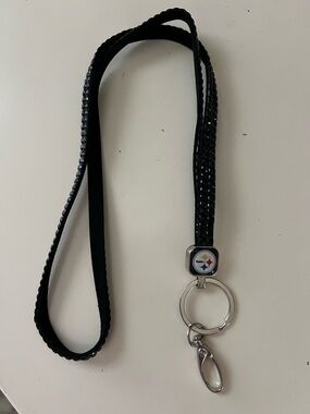 Pittsburgh Steelers Black Braided Lanyard with Silver Logo Plate